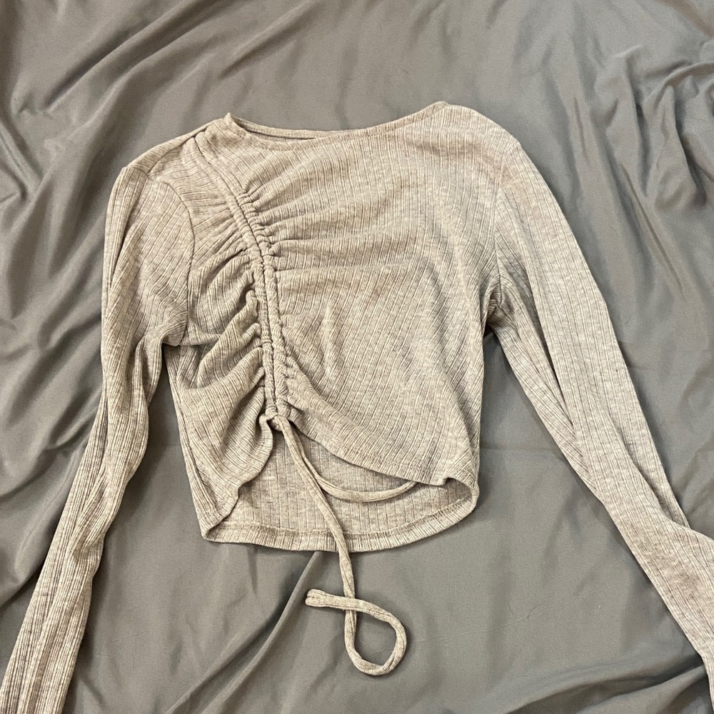 Ruched Long Sleeve Top - Gray